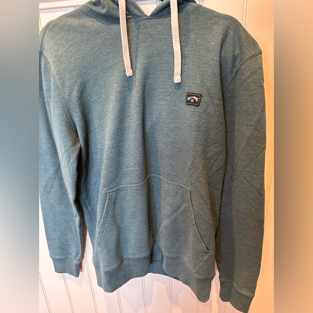 BILLABONG Men’s Size Small Grey Green Hoodie